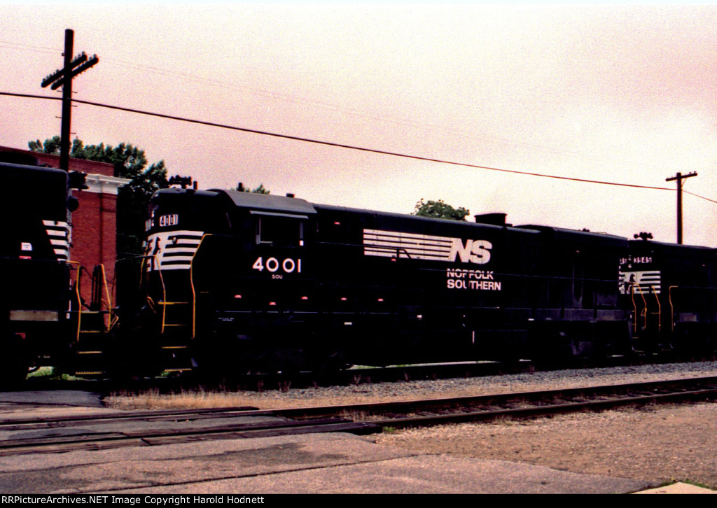 NS 4001